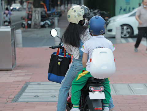 独生子女