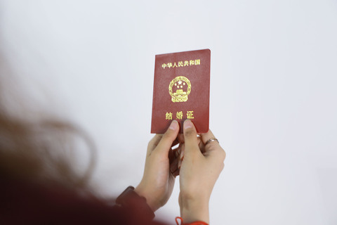 夫妻一方可以立遗嘱吗
