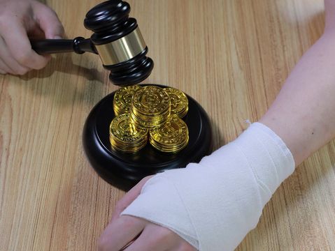 工伤后老板没买社保如何申请赔偿