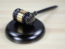 涉嫌刑事案件是否能够通过调解解决