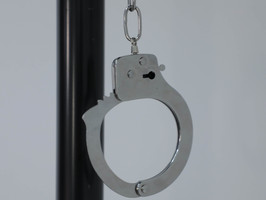 偷看别人洗澡报警了会不会拘留