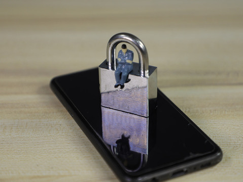 隐私被别人发到网上怎么处理