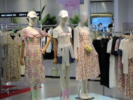 实体店卖衣服被投诉退货怎么办