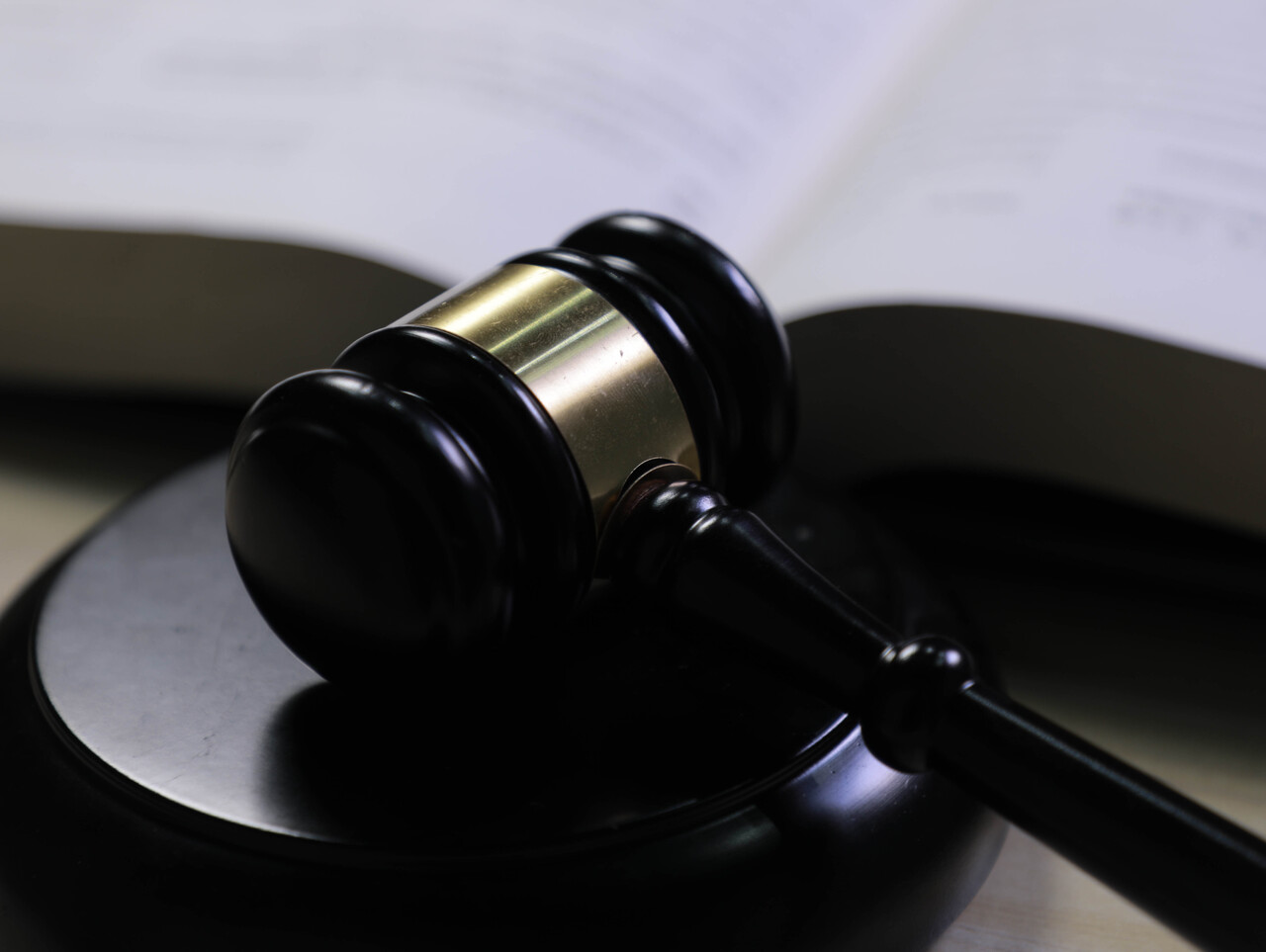 骑电动车被撞了怎么办赔偿