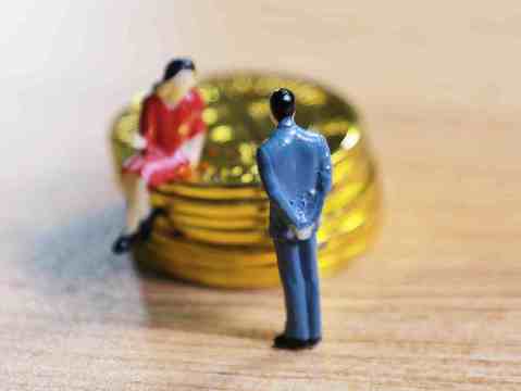 夫妻共同债务应该如何处理