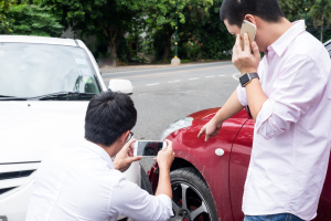 行驶证过期发生事故怎么办