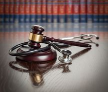 伤者死于医疗事故刑事责任承担问题