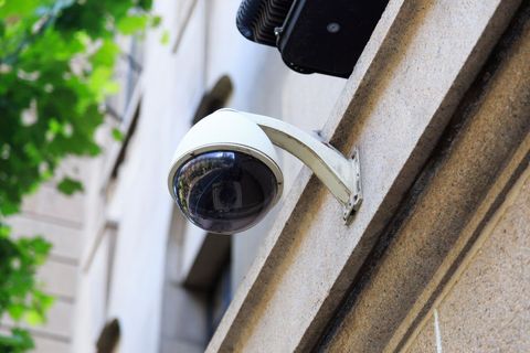 酒店查监控是不是需要报警才行