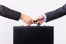两个人出资能成立合伙企业吗