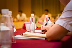 业主大会的开会要求和表决方式是什么