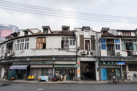 农村拆老房建新房