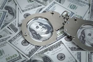 盗窃十几万元可以判缓刑吗