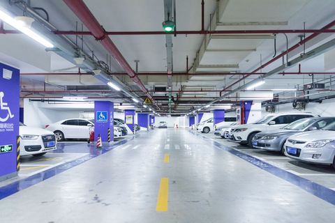小区停车位的产权到底属于谁呢