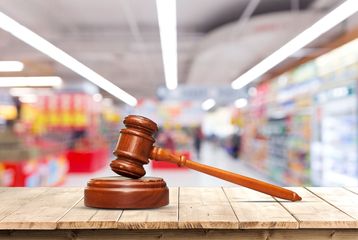 罐头吃到虫子一律赔1000元