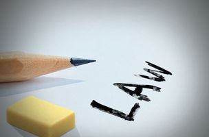 物业停水停电违反哪条法律规定