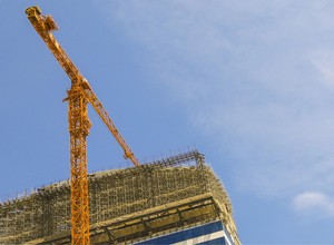 建筑工程合同违约金一般是多少