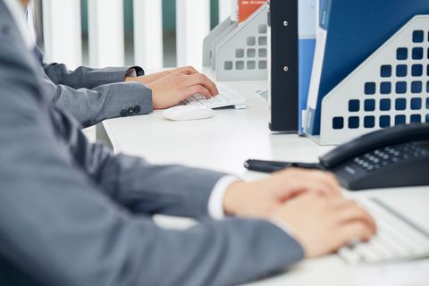 员工泄露公司信息怎样处理好