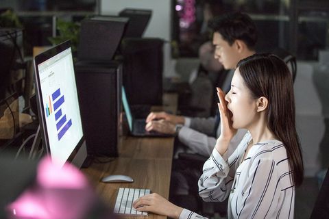 出差在外双休日加班工资