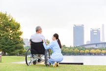 老人可以指定自己的监护人吗