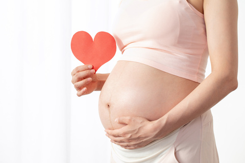 未婚生子孩子送人了要坐牢吗