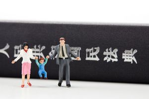 中止探视权如何收集证据