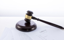 办理离婚房产析产手续需要带什么证件？