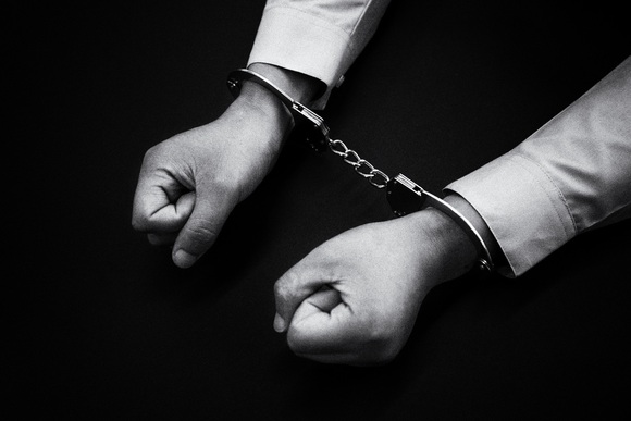 刑法职务侵占罪数额较大是多少-律师族