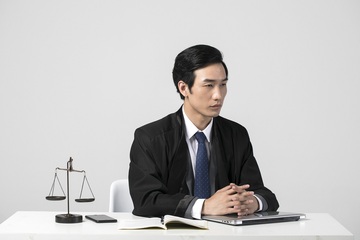 星期六可以办身份证吗