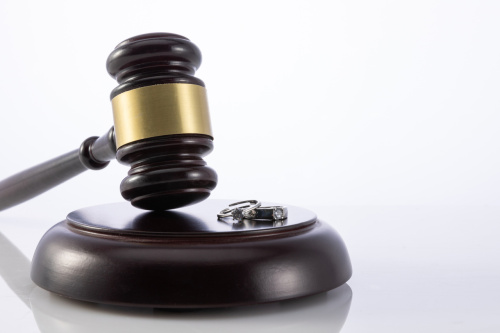 民事诉讼离婚案件开庭程序